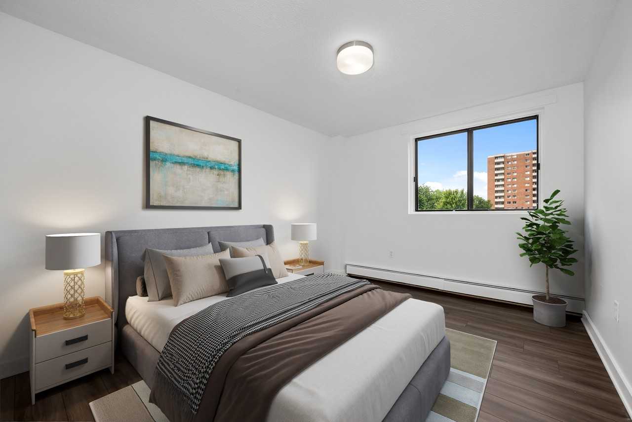 Deschenes Court - Photo 7 of 50