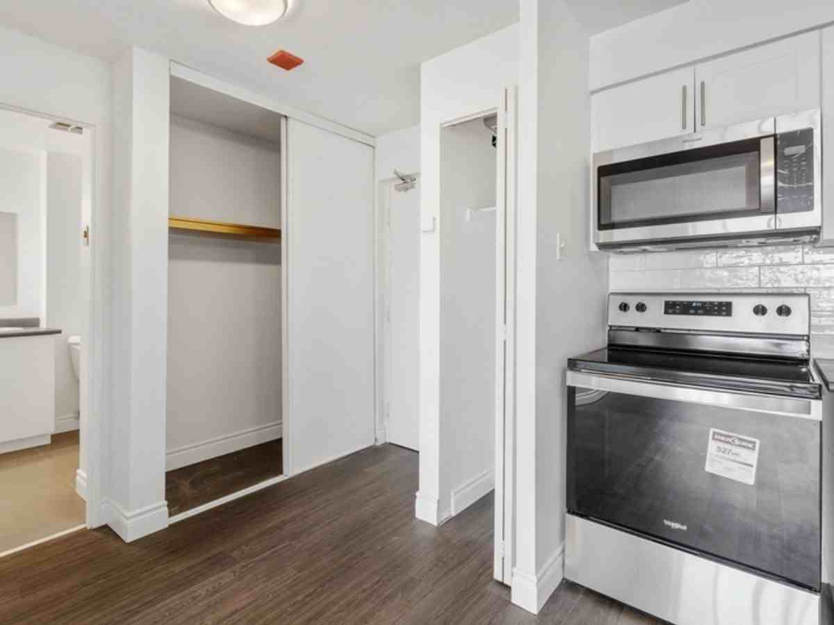 760 Laurier - Photo 4 of 9