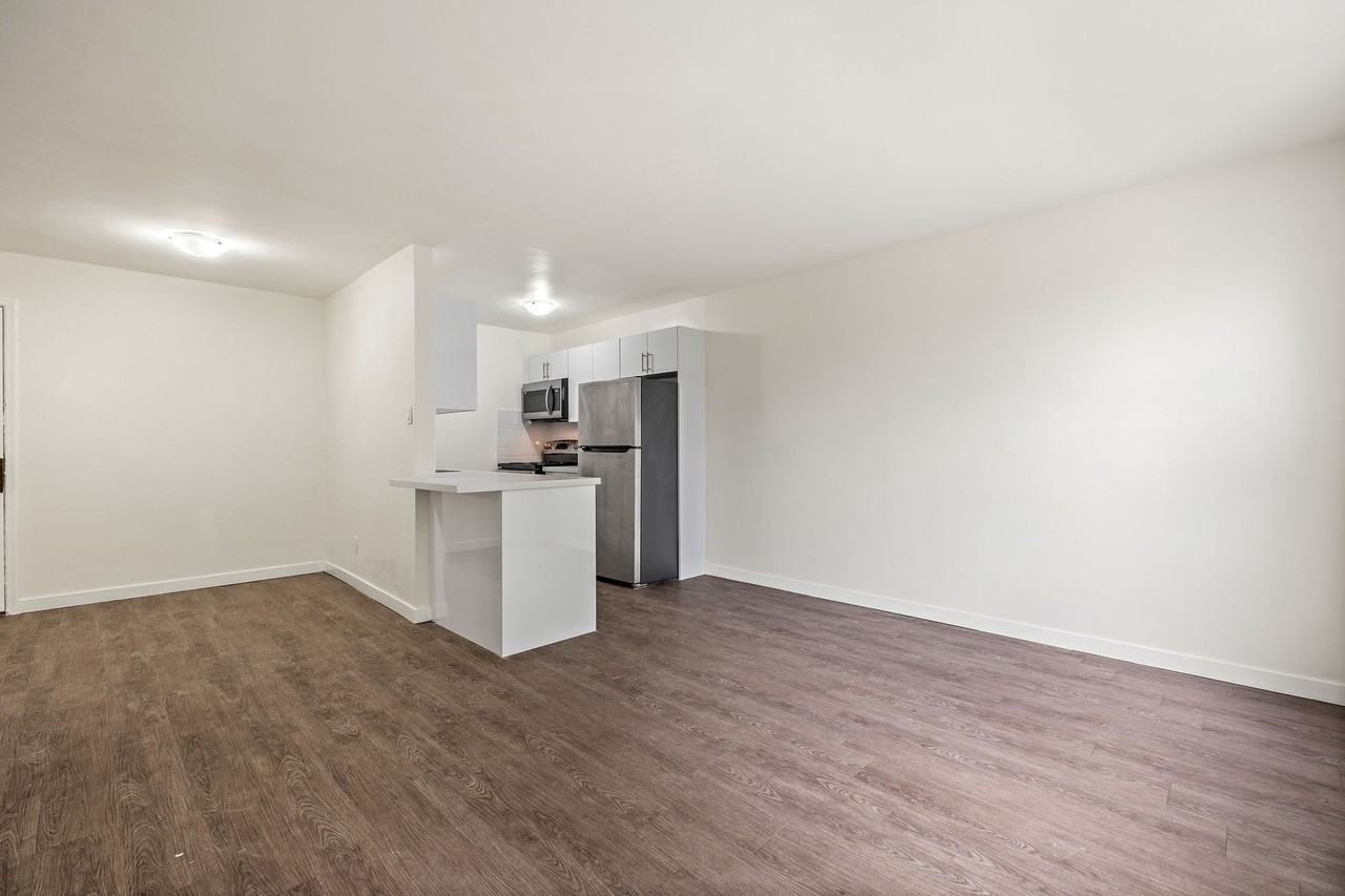 Guestville Apartments - Photo 6 of 14