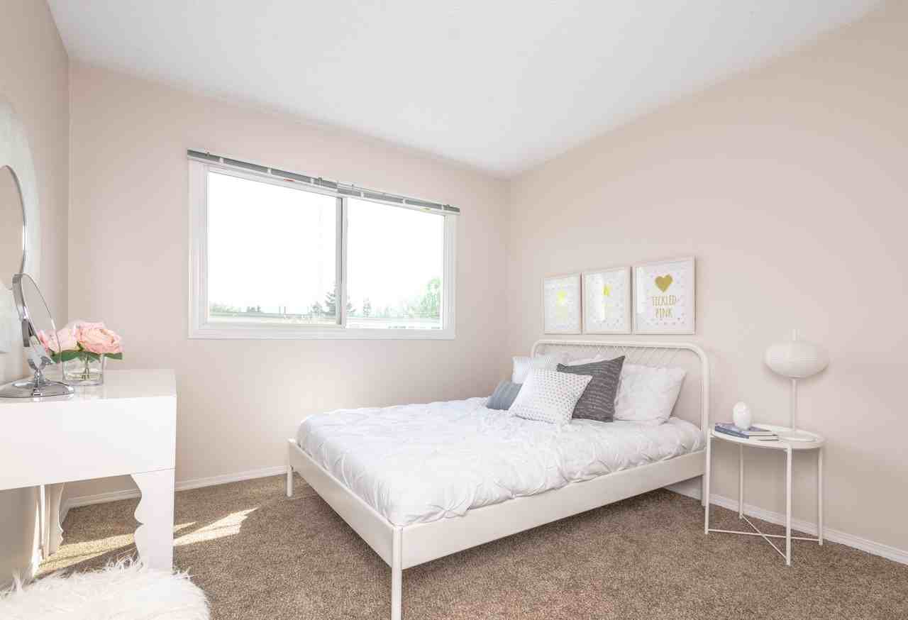 Wellington Park Townhomes - Photo 6 of 15