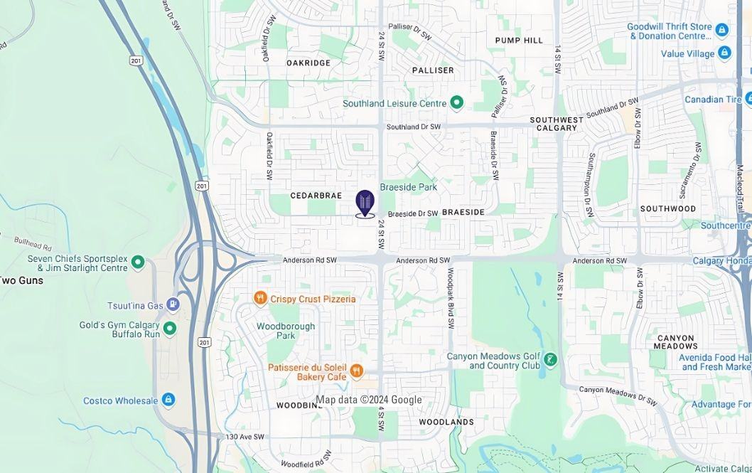 Cedarbrae Manor - Photo 3 of 43