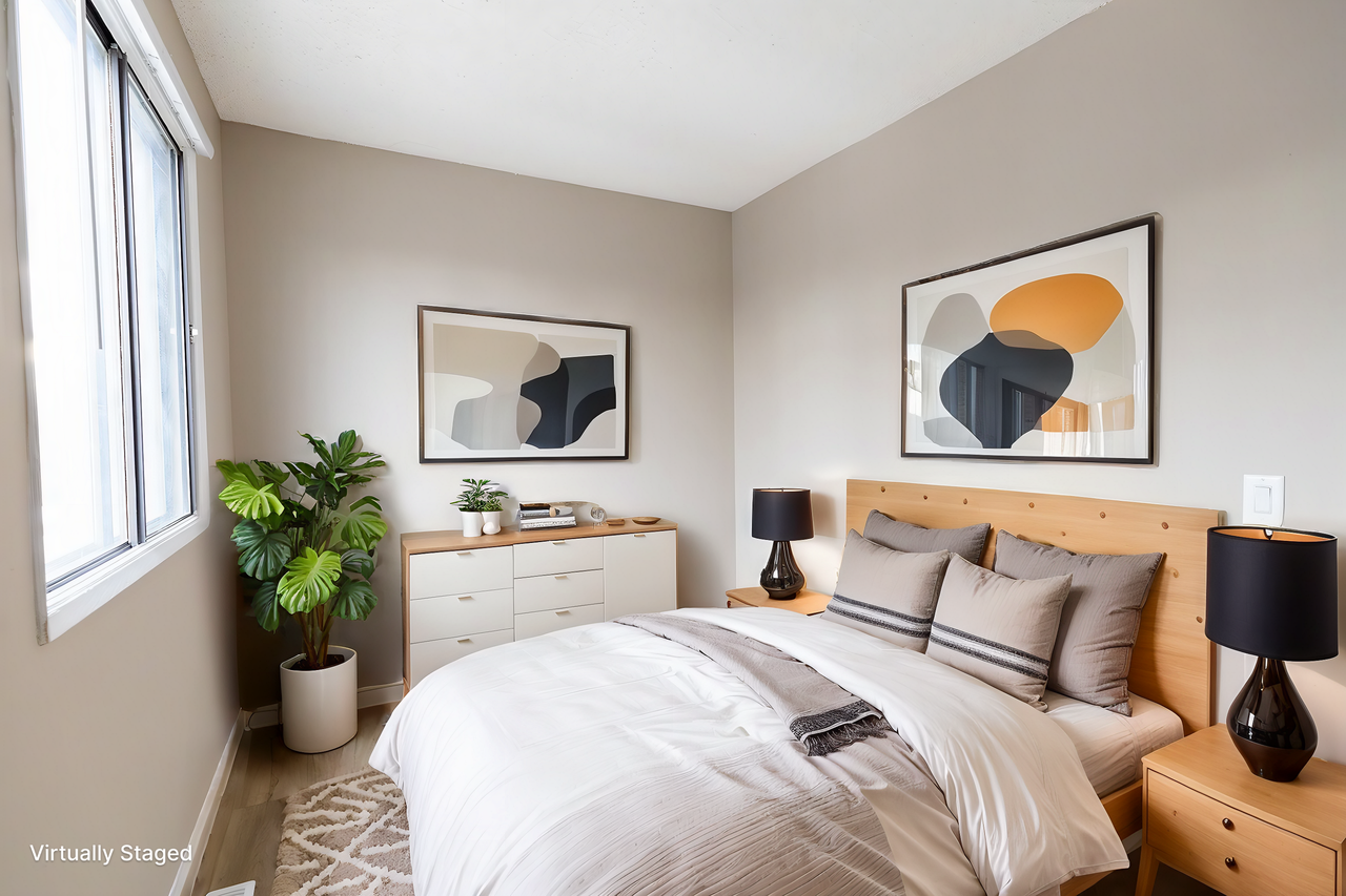 Queen's Park Townhomes - Photo 4 of 29