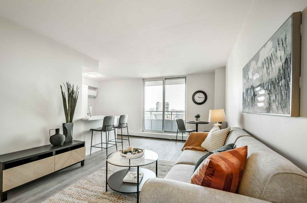 100 Forest Avenue - Photo 2 of 50