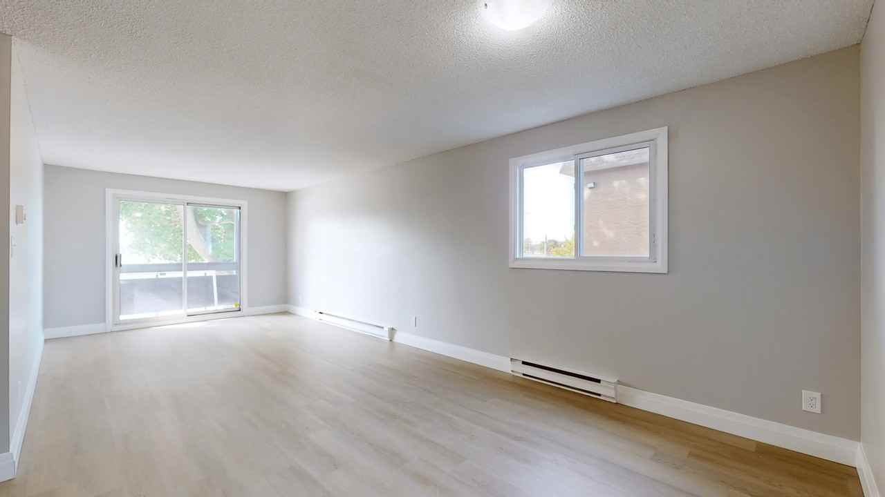 Bedford By The Water - Photo 6 of 24