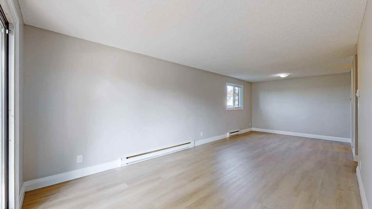 Bedford By The Water - Photo 7 of 24