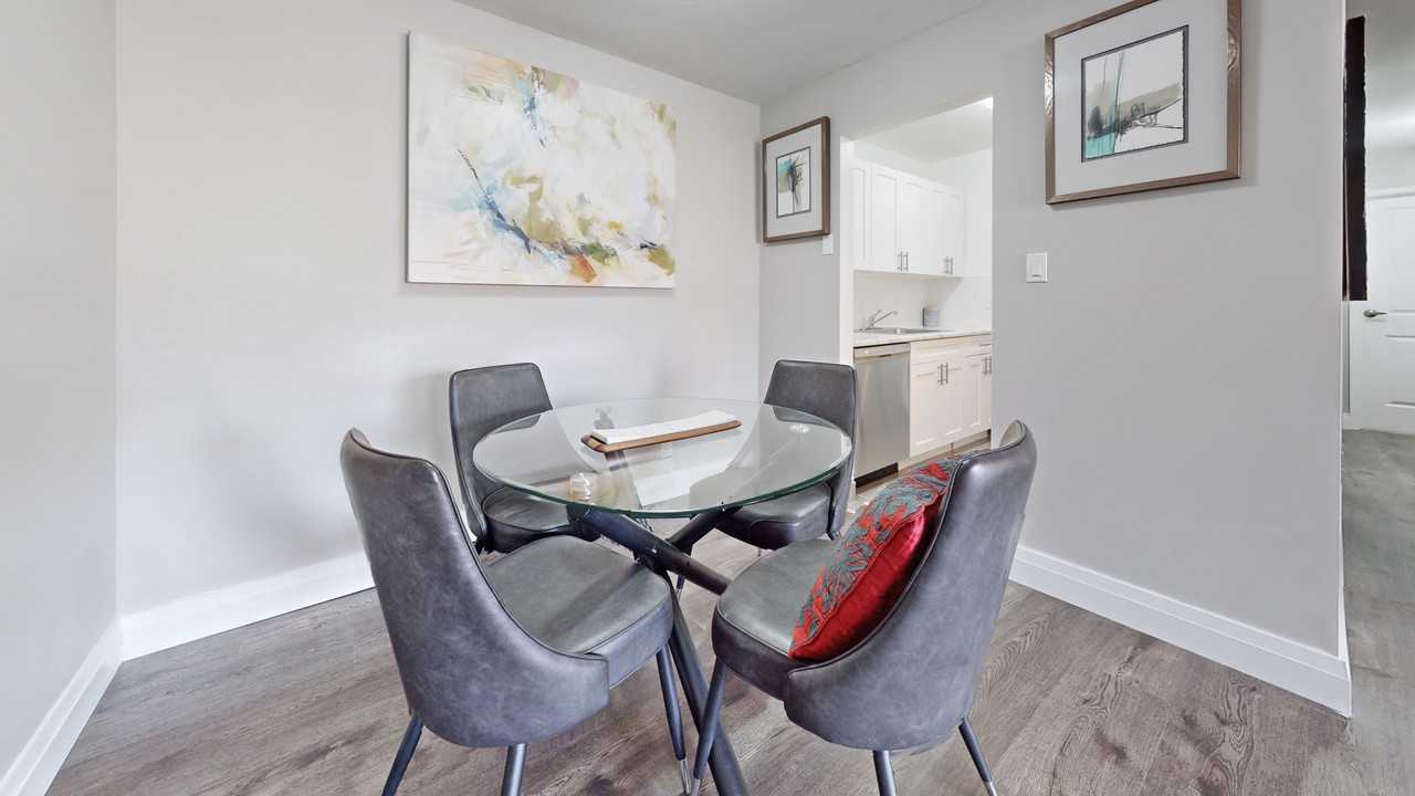 Bedford Oaks - Photo 6 of 44