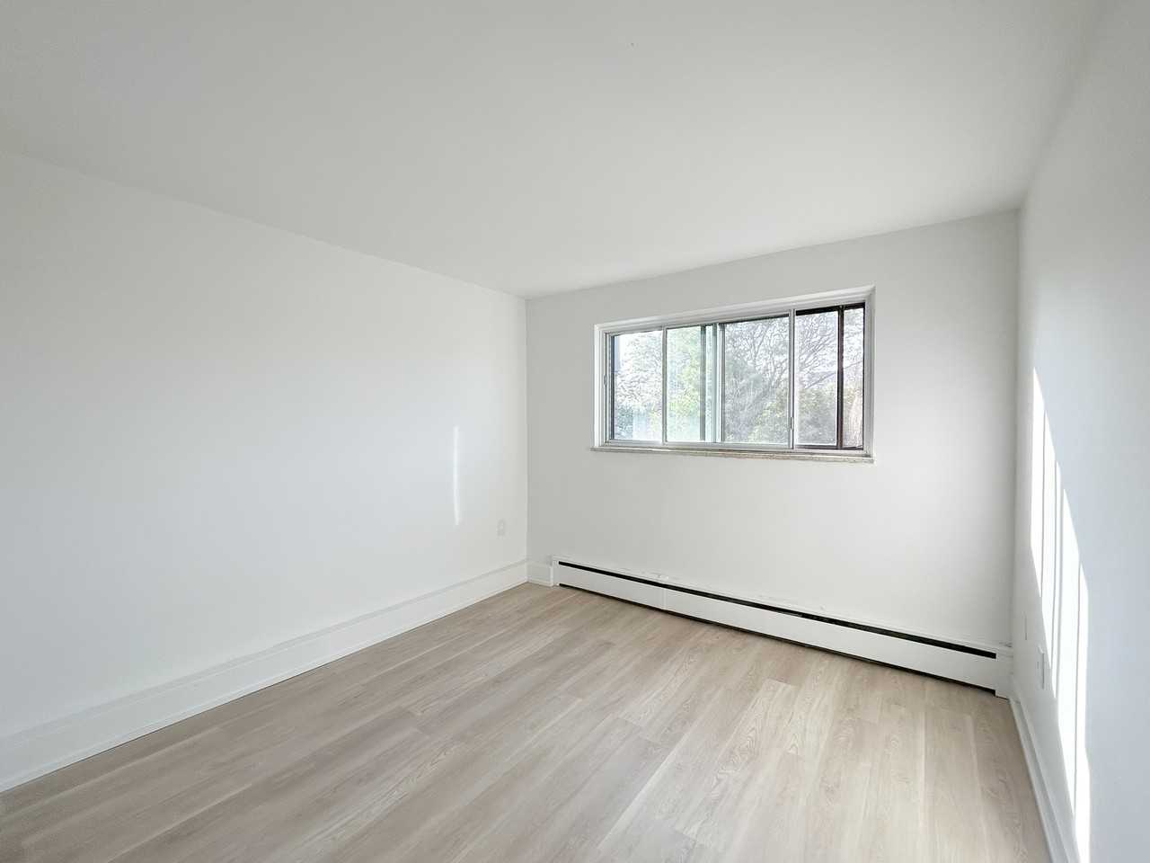 700 Ross - Photo 7 of 17