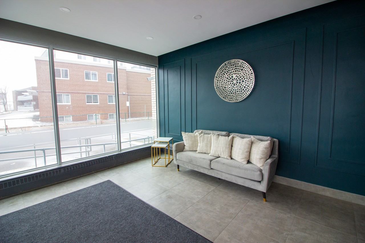 765 Browns Line - Photo 6 of 9