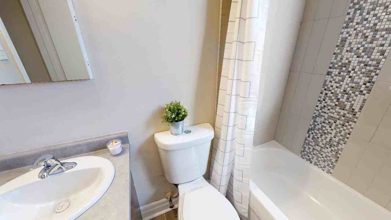 1276 Dorchester - Photo 6 of 8