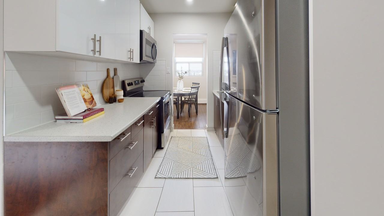 Wonderland Road - Photo 5 of 39