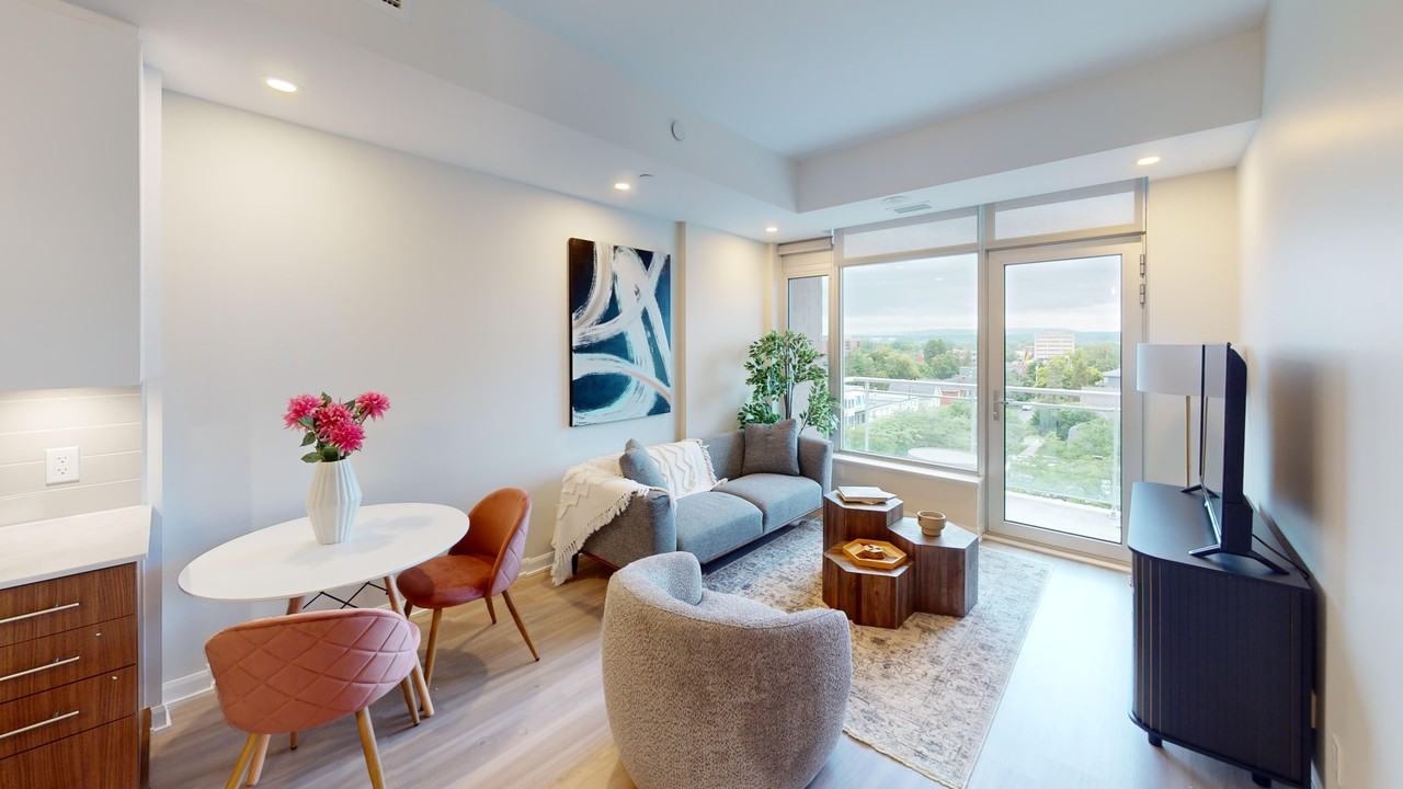 236 Richmond - Photo 6 of 33