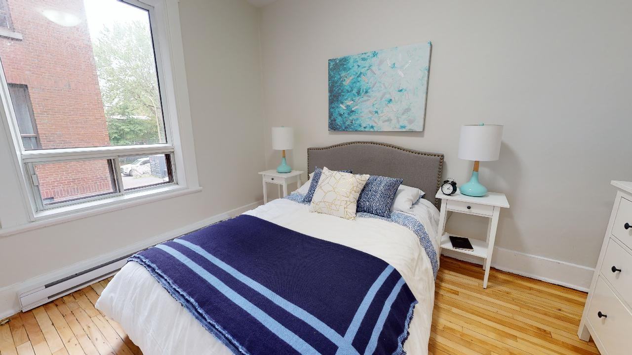 2054 Claremont - Photo 6 of 10