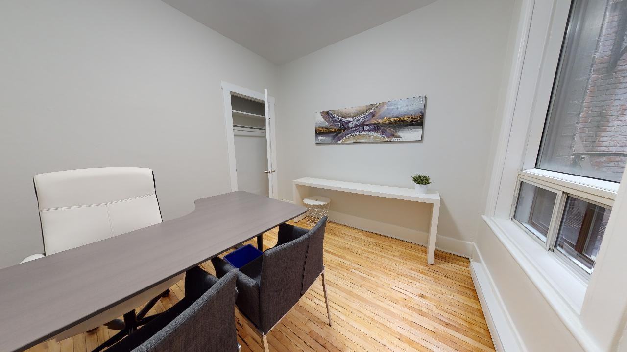 2054 Claremont - Photo 7 of 10