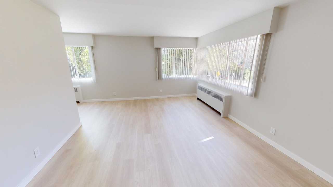 The Glenmore - Photo 4 of 16