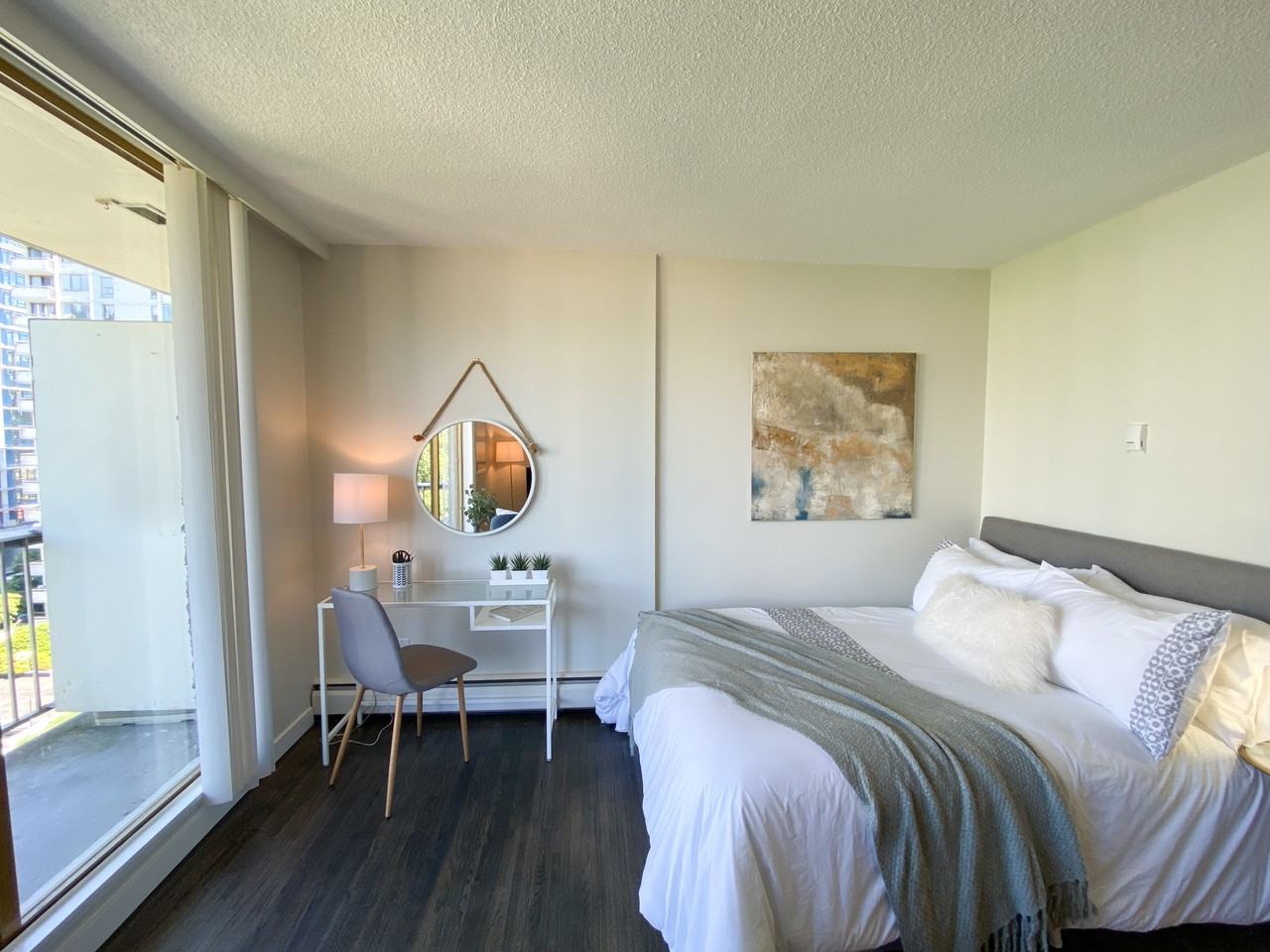 1580 Haro - Photo 5 of 15