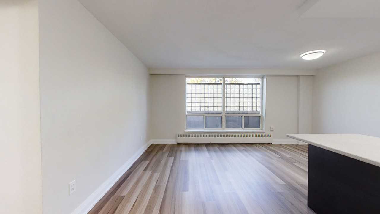 1015 Orchard - Photo 6 of 10