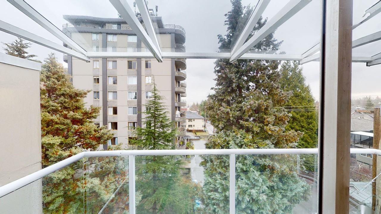 4640 West 10th - Photo 3 of 6