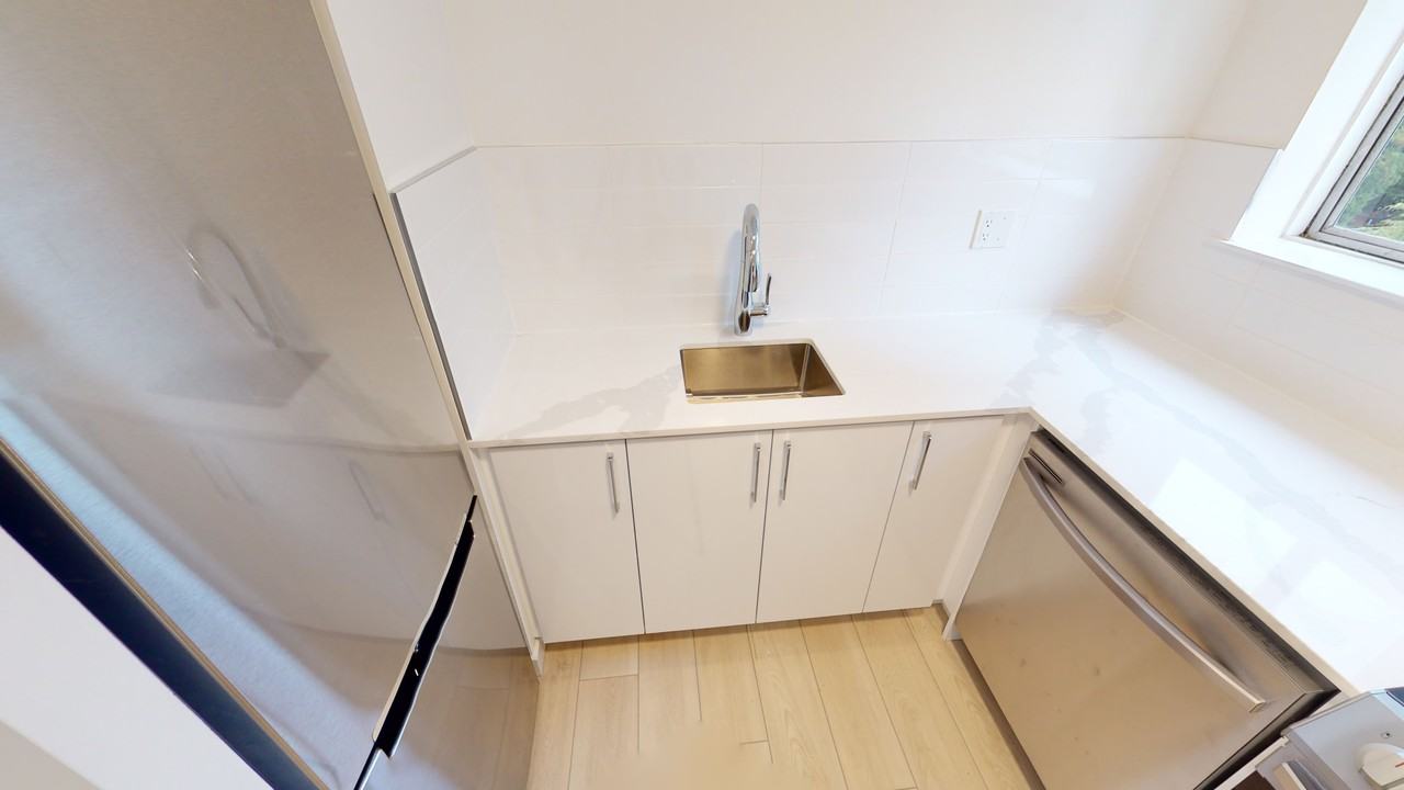 4640 West 10th - Photo 5 of 6