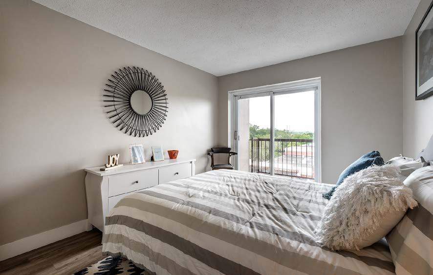 3655 Papineau - Photo 6 of 23