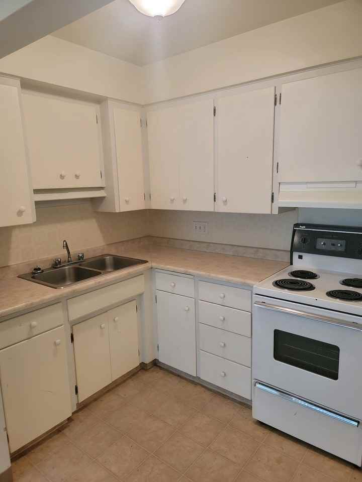 ***BELTLINE***714 on 15th Calgary - Photo 3 of 50