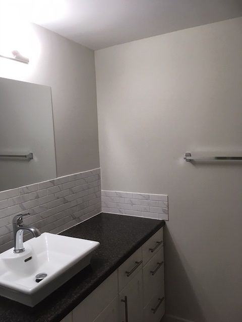 7606 156st - Photo 6 of 50