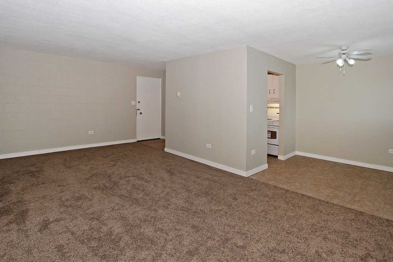 **LOWER MOUNT ROYAL**1909 on 12th Calgary - Photo 2 of 25