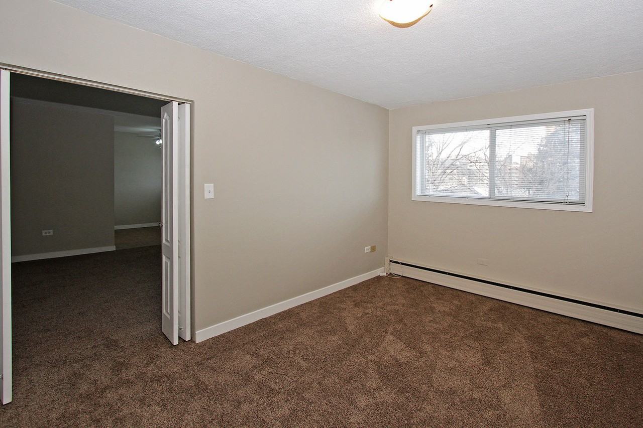 **LOWER MOUNT ROYAL**1909 on 12th Calgary - Photo 7 of 25