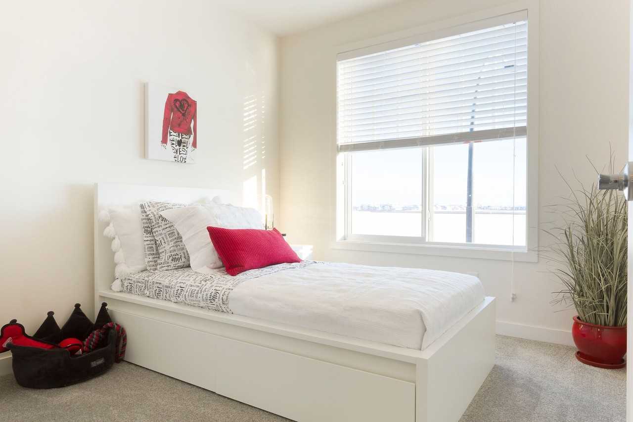 Element Townhomes on Eaglewood - Photo 7 of 50