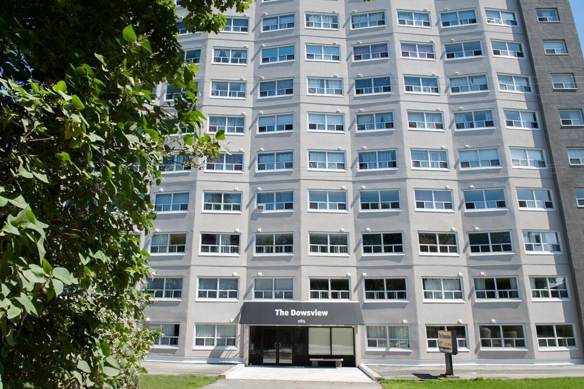 285 Loretta Ave. S - Photo 2 of 50