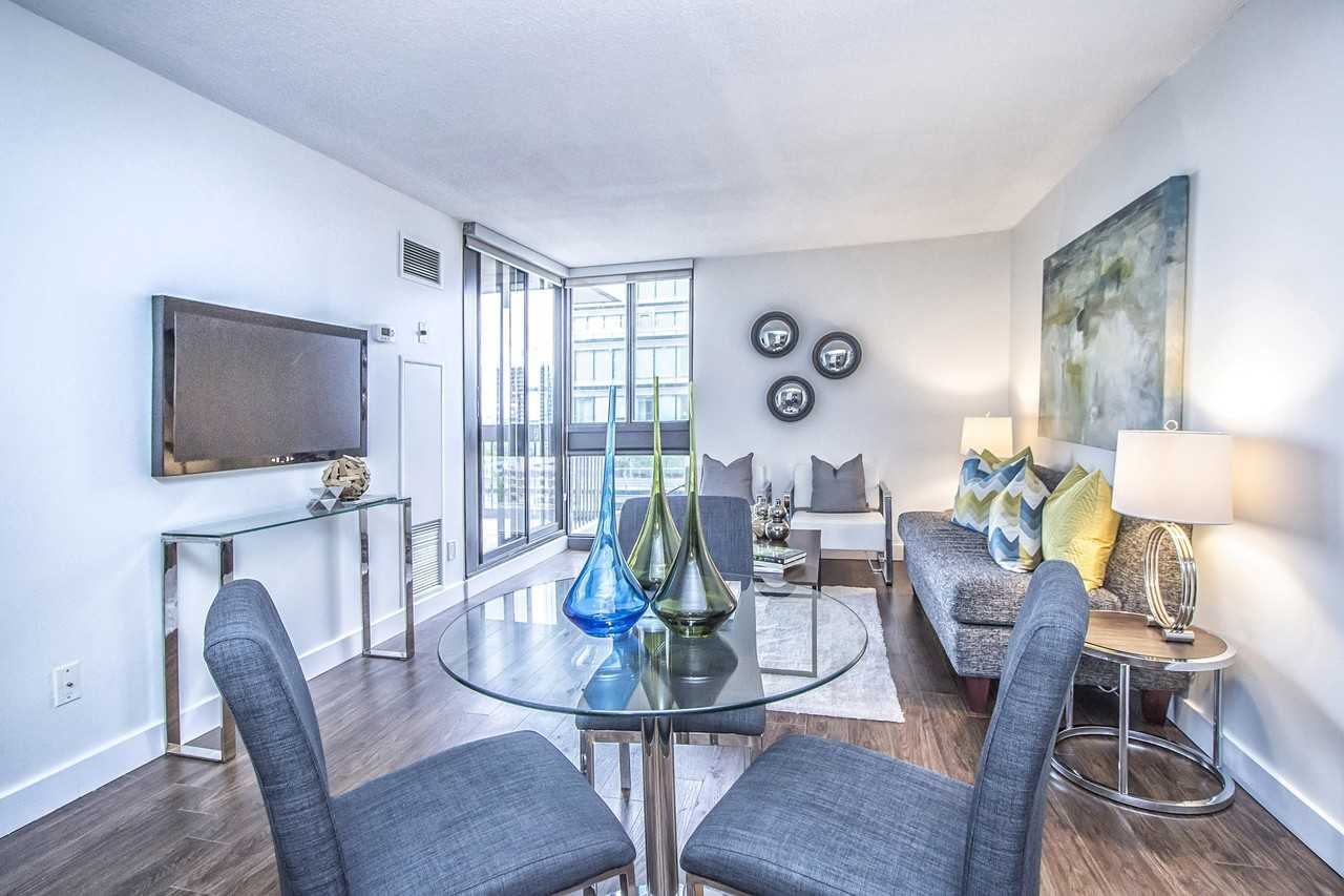 57 Charles at Bay - Photo 7 of 20