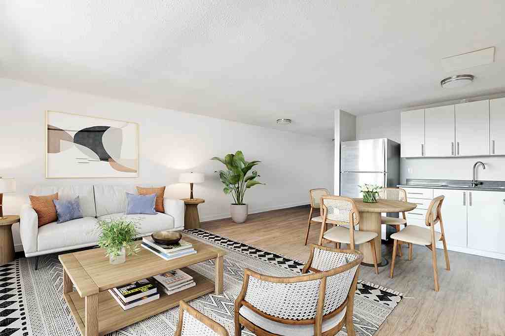 Navaho Walk-ups - Photo 2 of 37