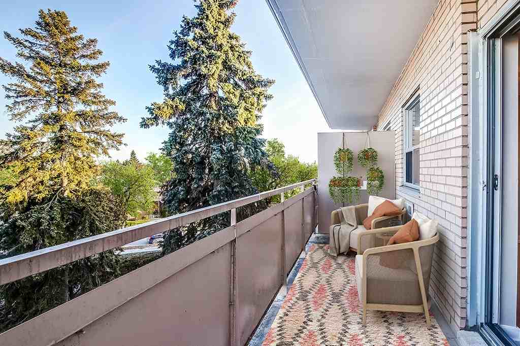 The Links Road - Photo 6 of 11