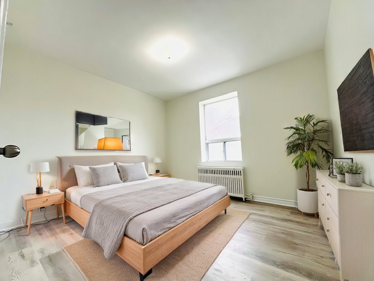 1711 Kingston Rd - Photo 3 of 8