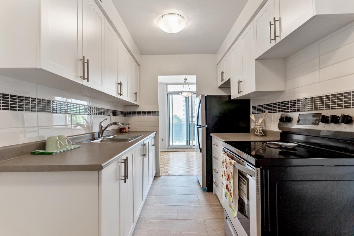 Don View Towers - Photo 6 of 36