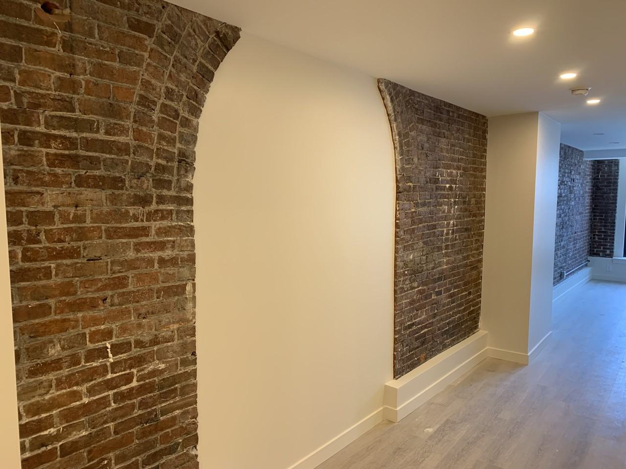 The Green Lantern Apartments - Photo 5 of 50