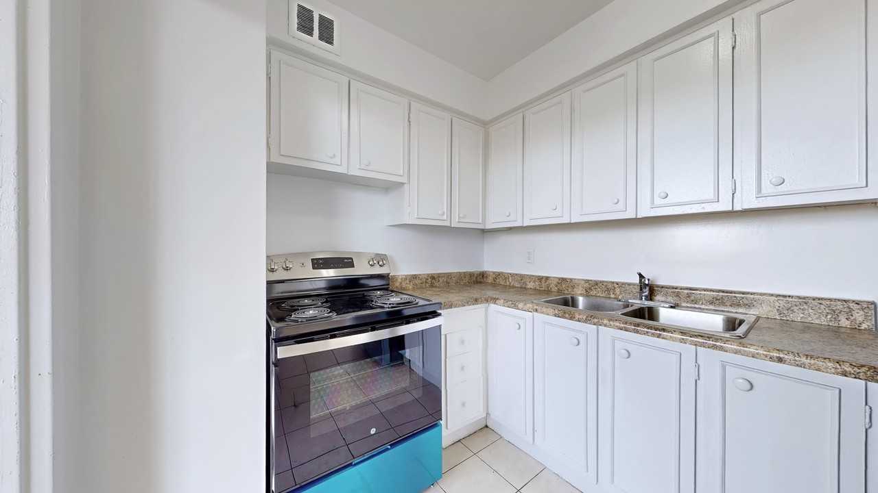 4 Goldfinch Court - Photo 3 of 13