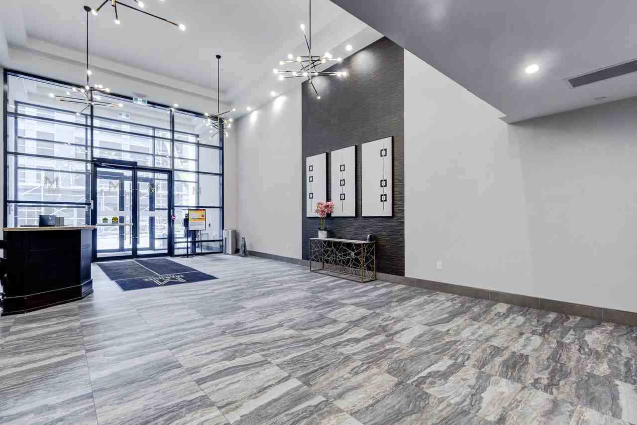 Marquee Residence - Photo 2 of 20