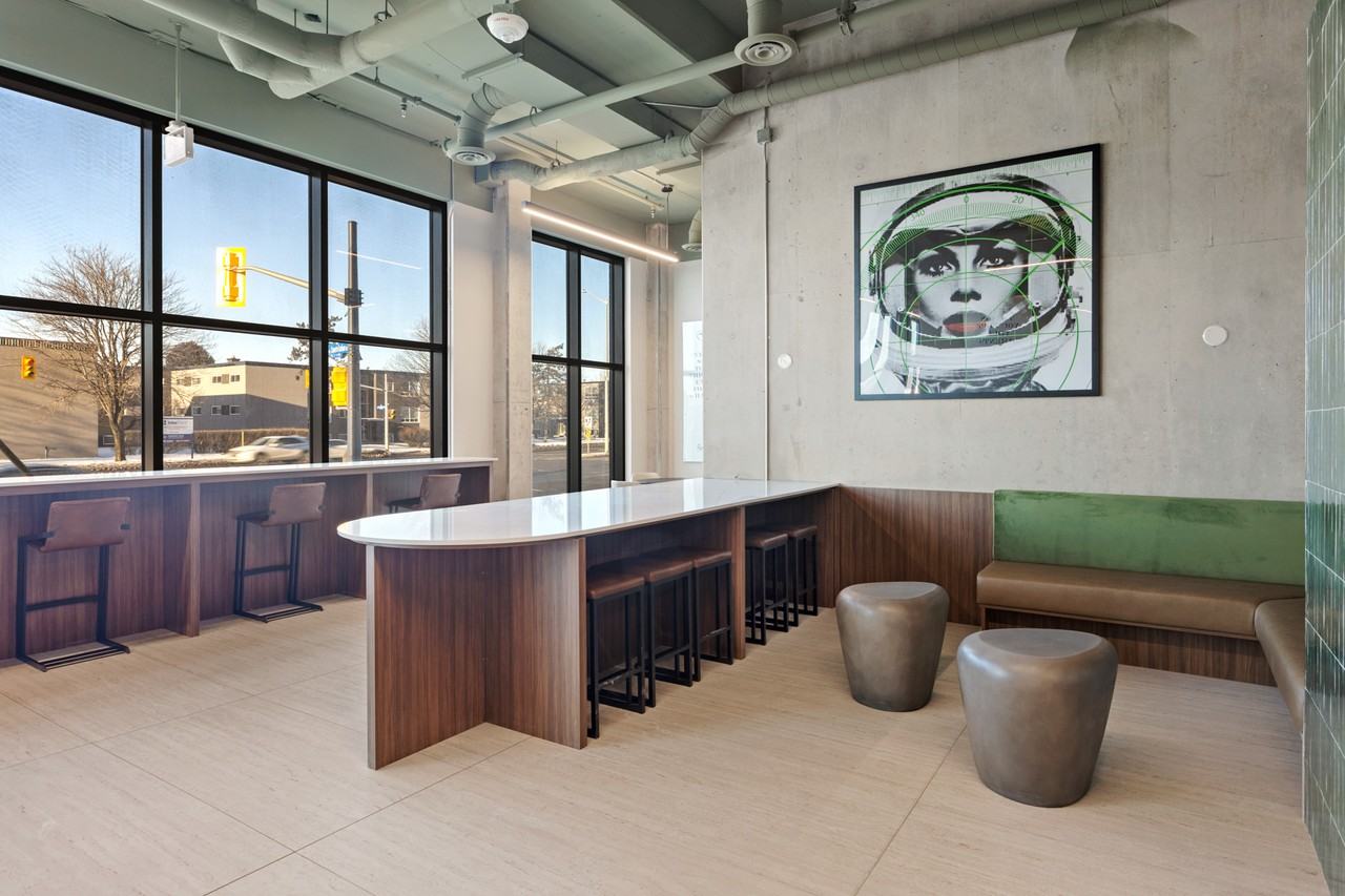 Gemini Tower - Photo 3 of 19