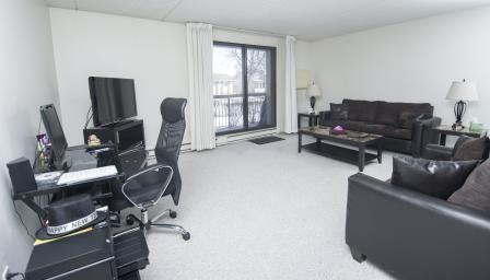 1245 Jefferson Avenue - Photo 5 of 20