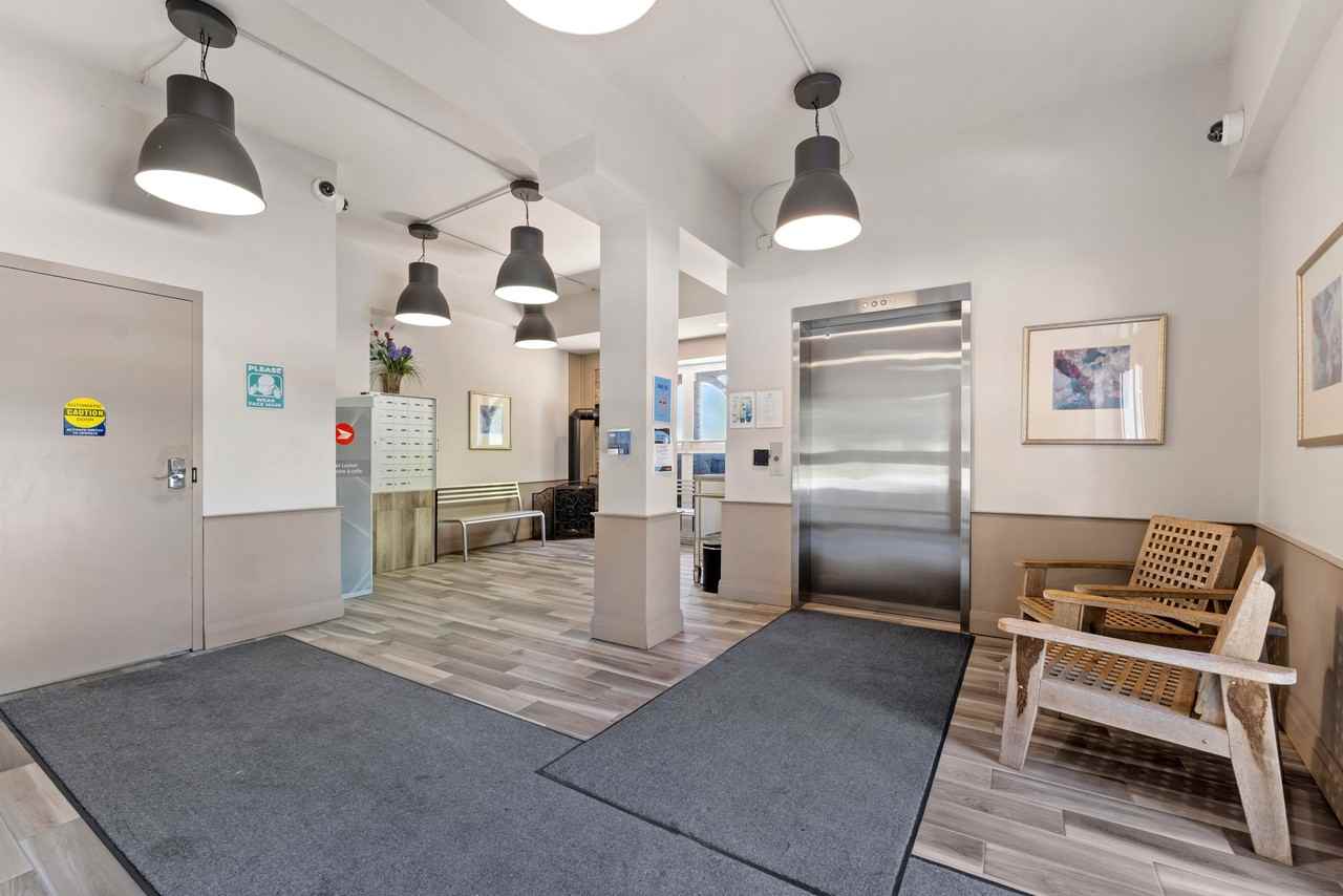 11 West Street - Photo 2 of 16