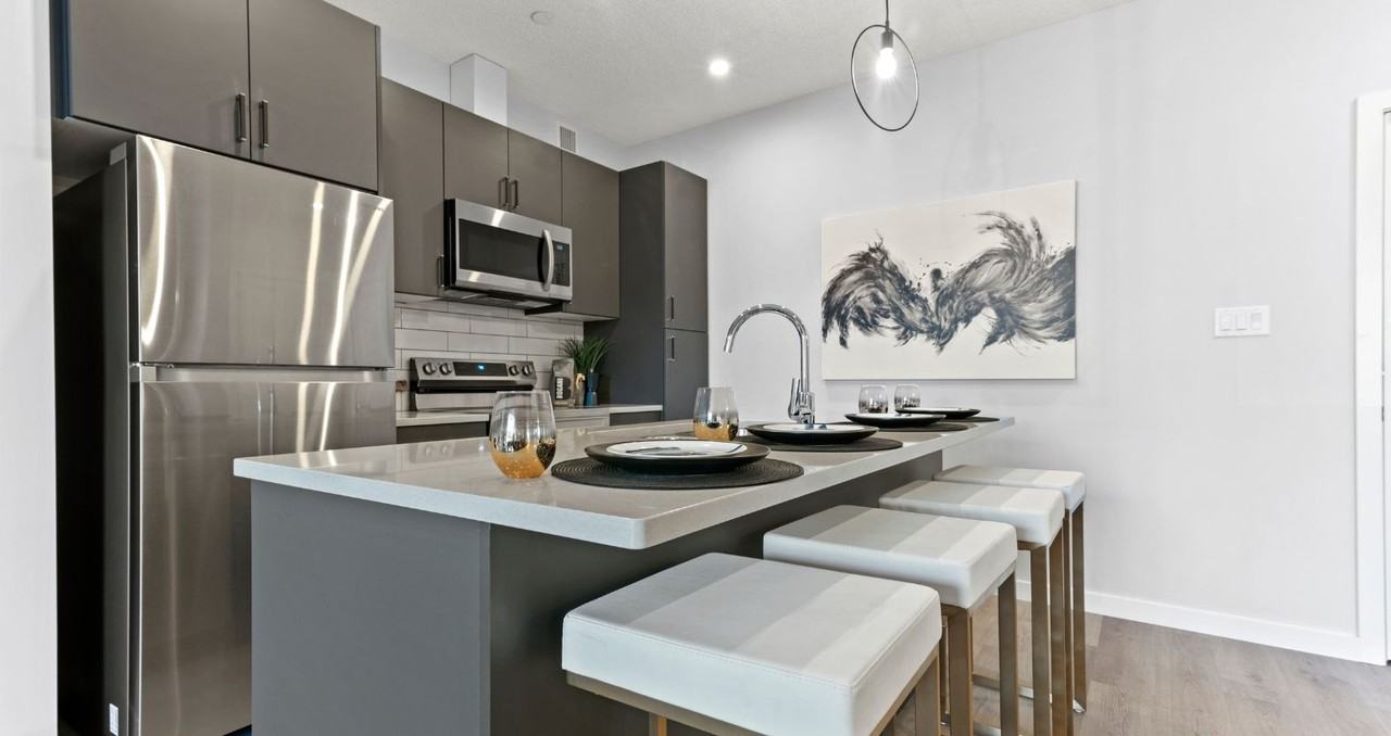 Sora - Photo 2 of 50