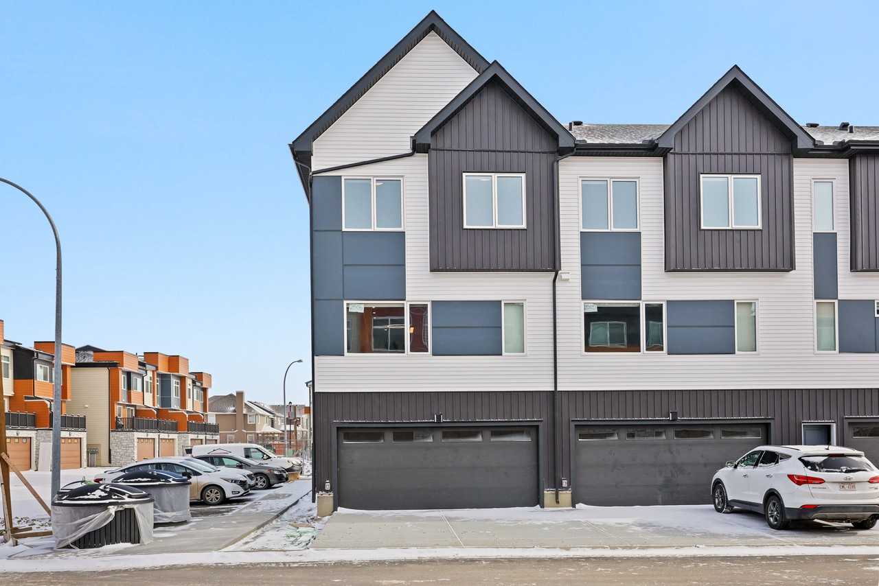 Jade Townhomes - Photo 3 of 50