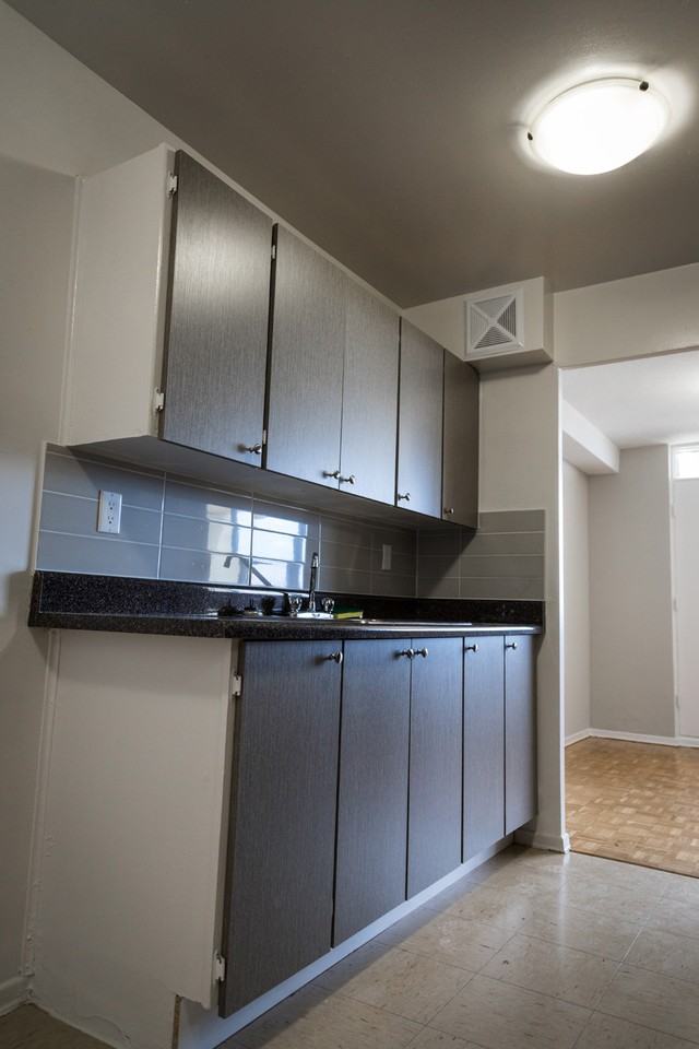 Apartment for rent at 11 Antrim Crescent - Photo 6 of 22