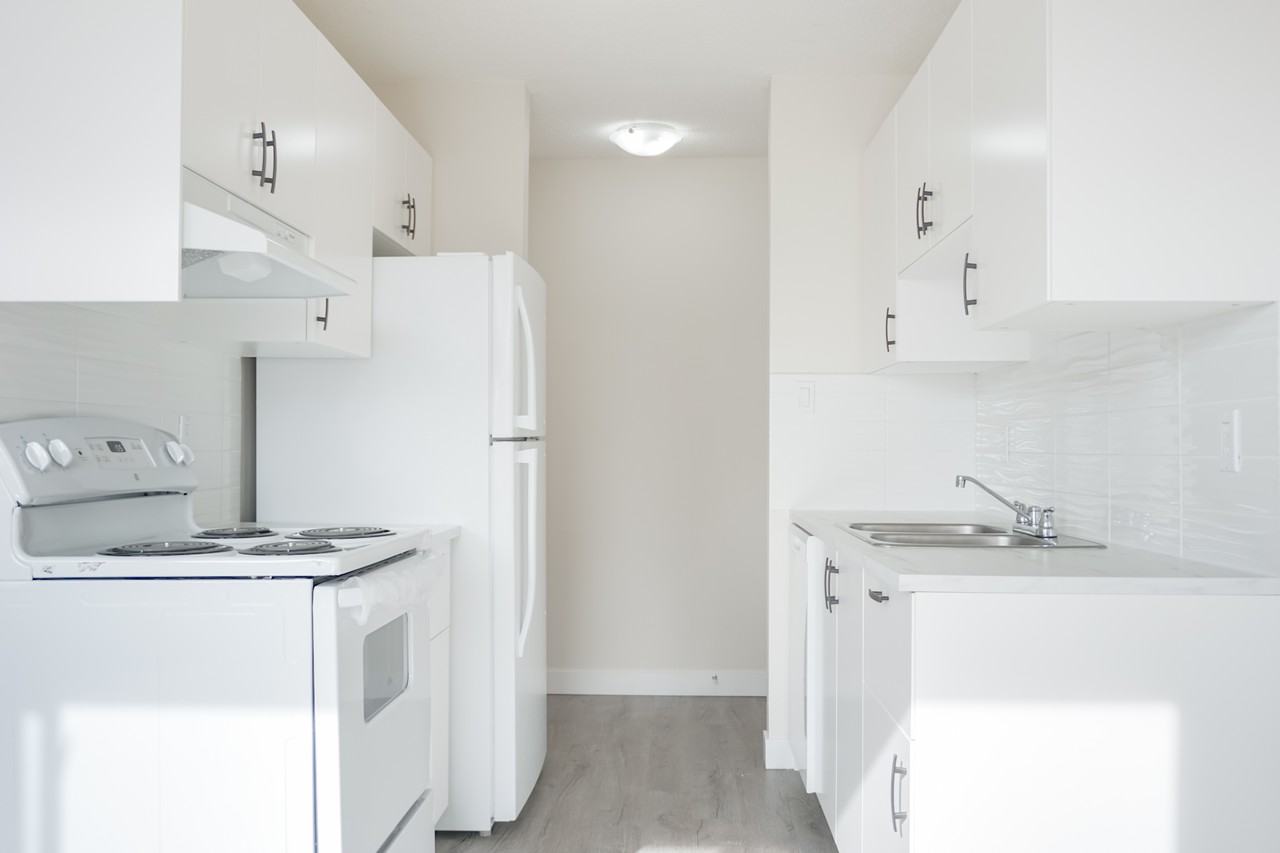 Millcrest Apartments - Photo 5 of 18