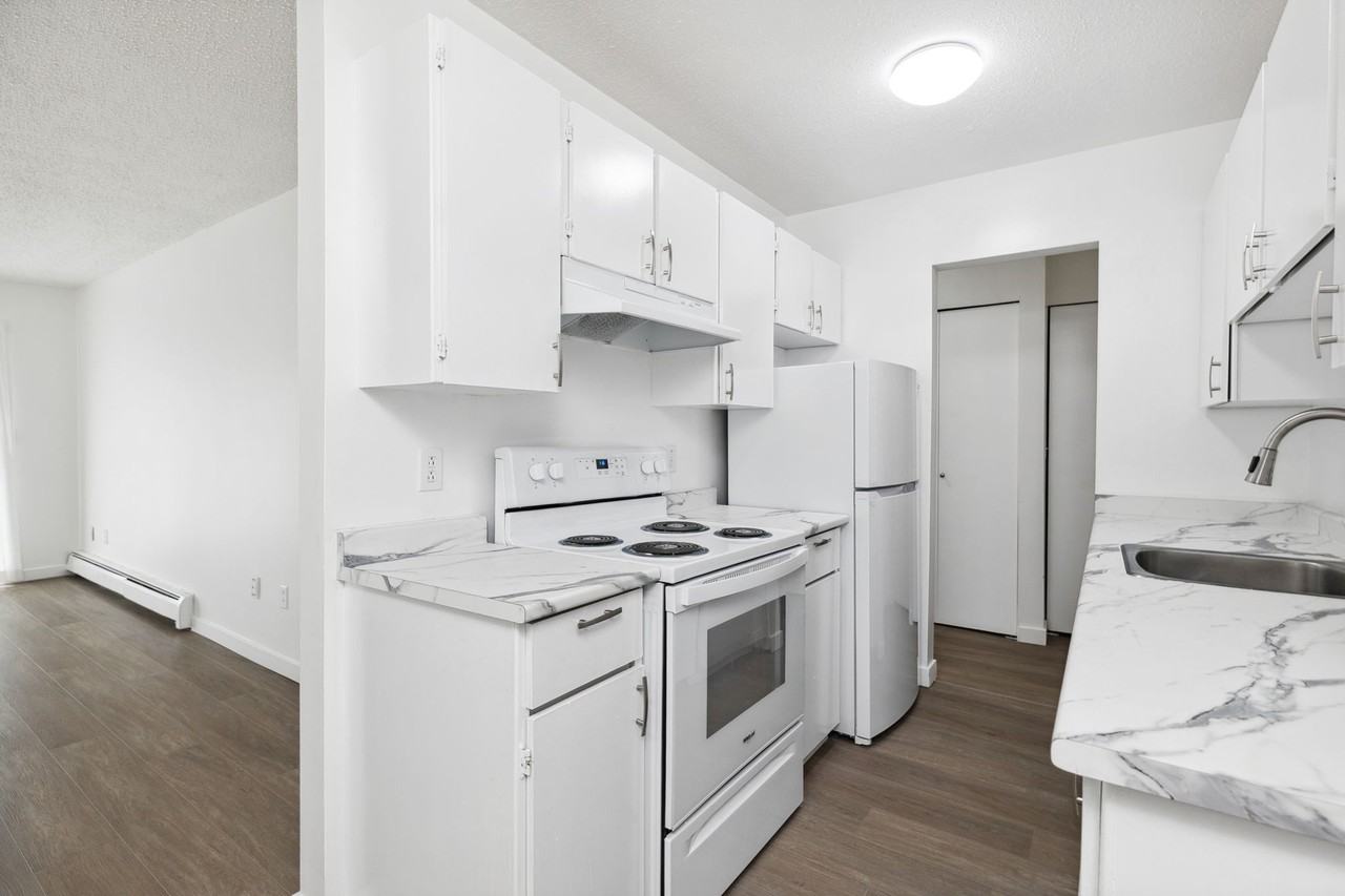 Fraser Prospect Apartments - Photo 3 of 25