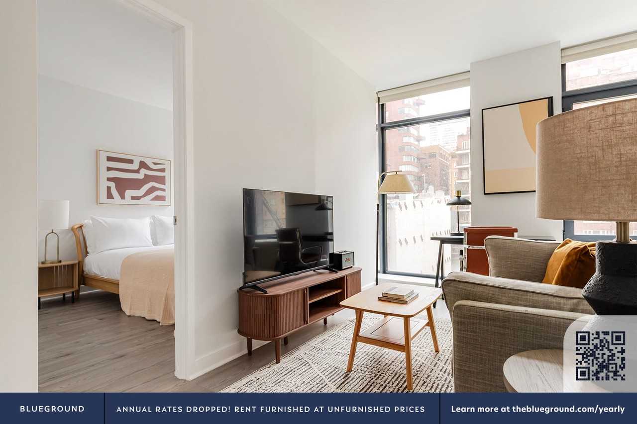 49 E 34th St #2038 - Photo 4 of 33