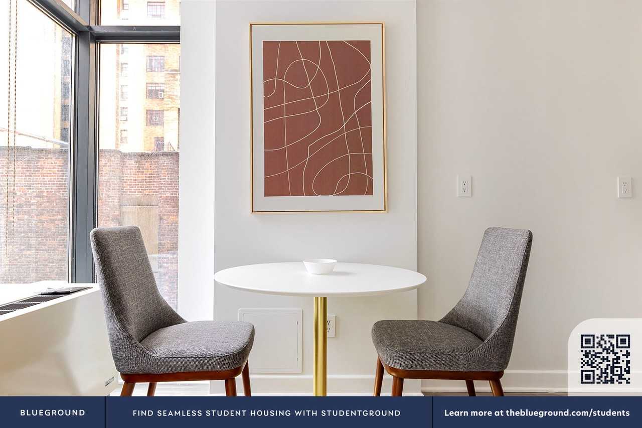 49 E 34th St #2038 - Photo 7 of 33