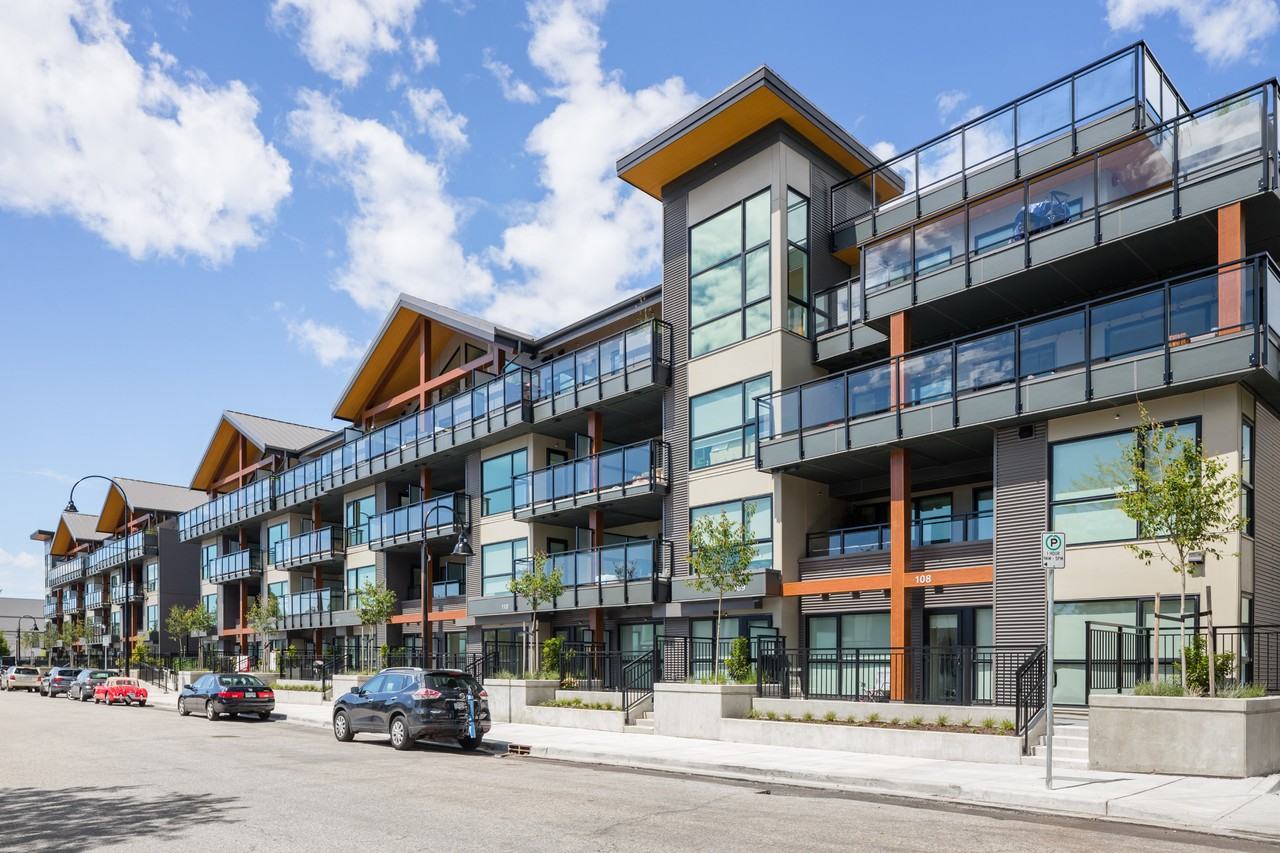 The Lloyd - Photo 4 of 39