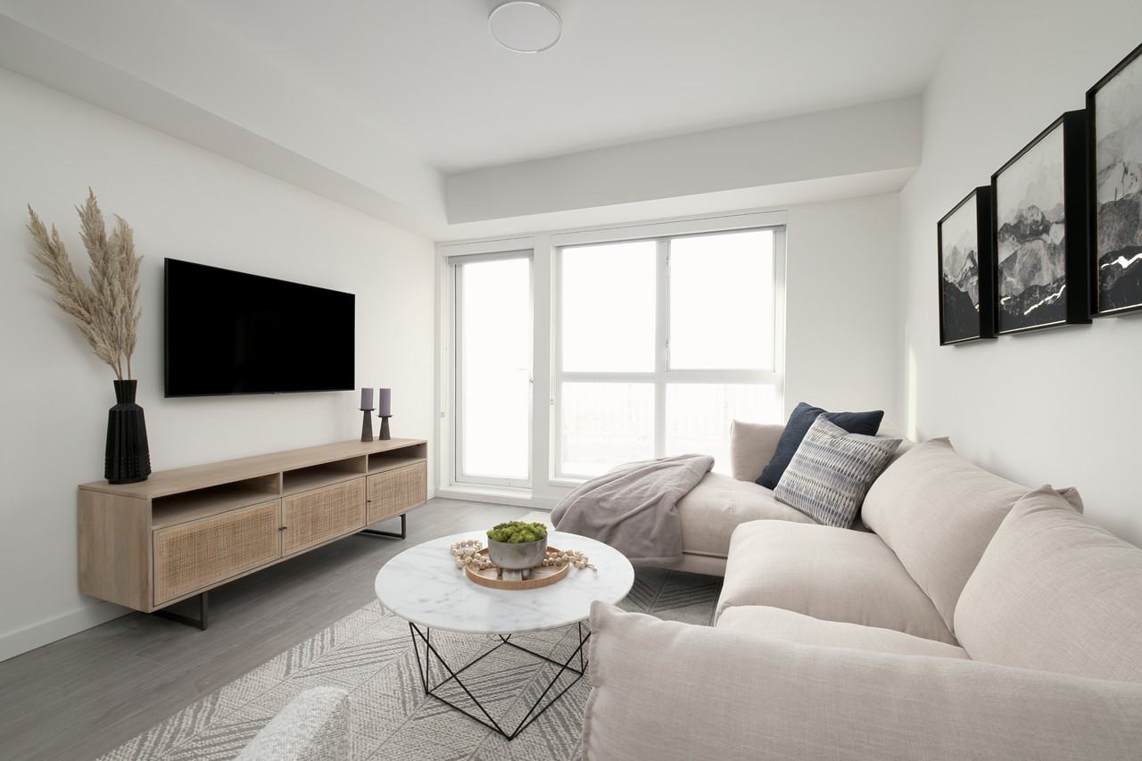 The Lloyd - Photo 7 of 39