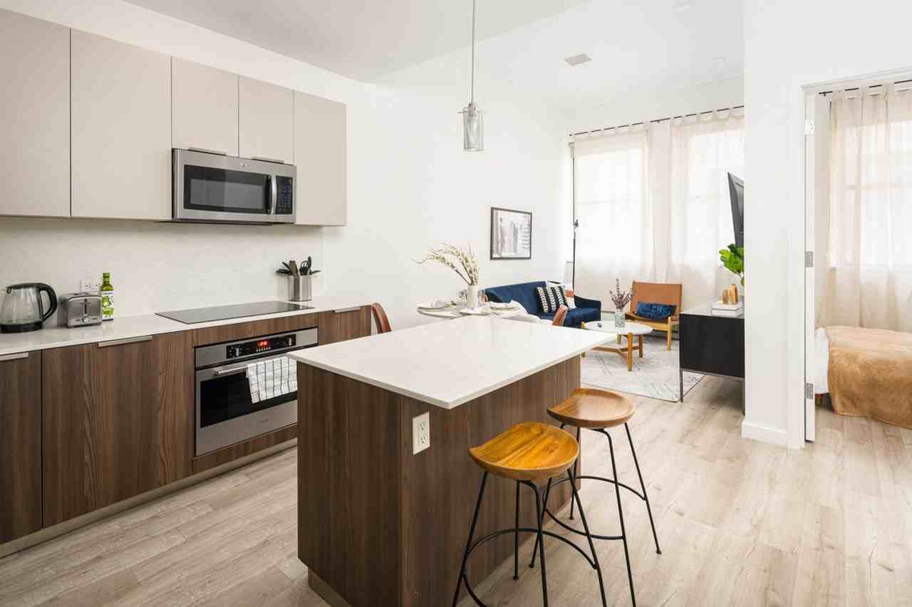 46 Nassau St #1058796P - Photo 3 of 20